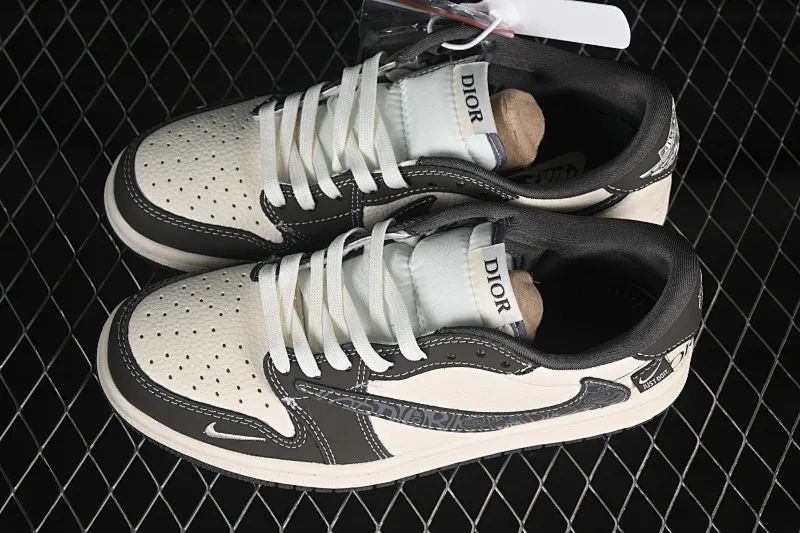 All categories Air Jordan Jordan series basketball shoes Air Jordan 1 Low High-end customized low-top sneakers Travis Scott x Fragment Design x Air Jordan 1 Low OG SP AJ1 Dior joint beige letter hook low-top cultural casual sneakers XS2024-039